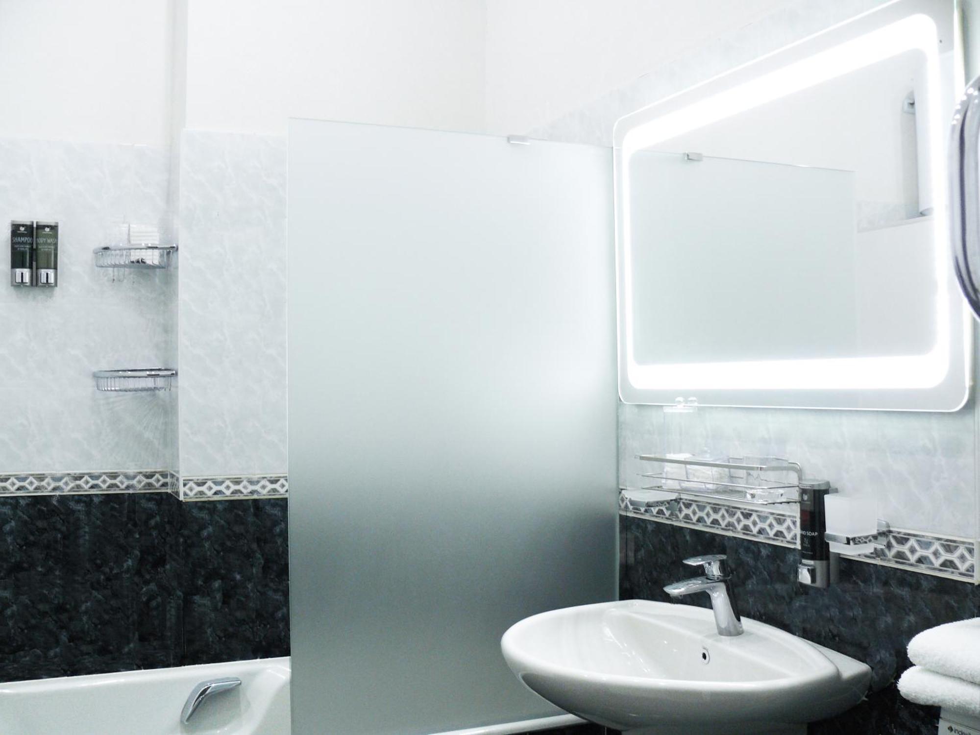 Apartment Luxury Centre Located Kijów Zewnętrze zdjęcie